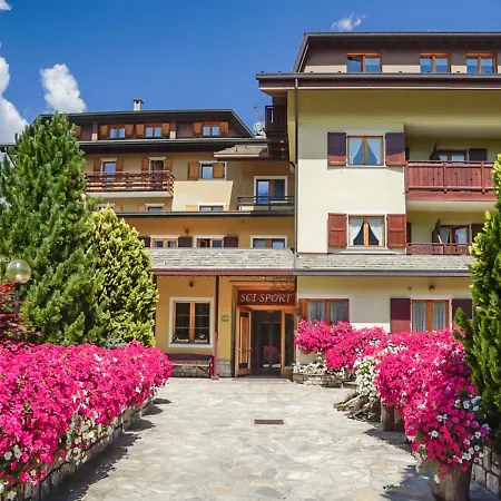 Sci Sport & Отель Бормио